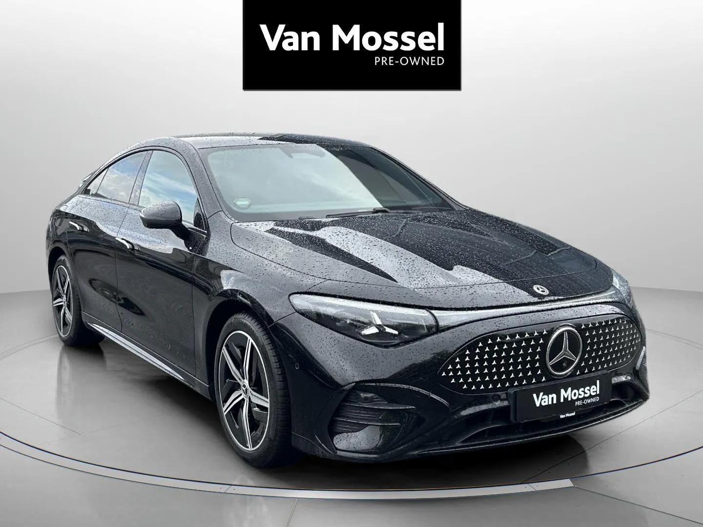 Sort Mercedes CLA250+ fra 2025