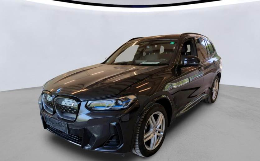 BMW iX3 Charged Plus M-Sport
