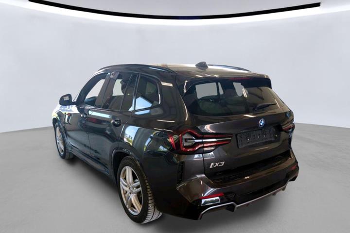 Sort BMW iX3 fra 2022
