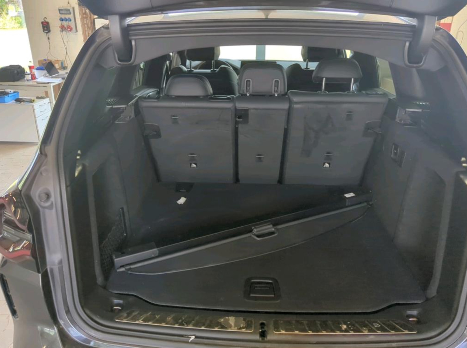 Sort BMW iX3 fra 2022