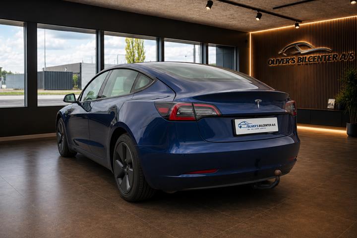 undefined Tesla Model 3 fra 2022