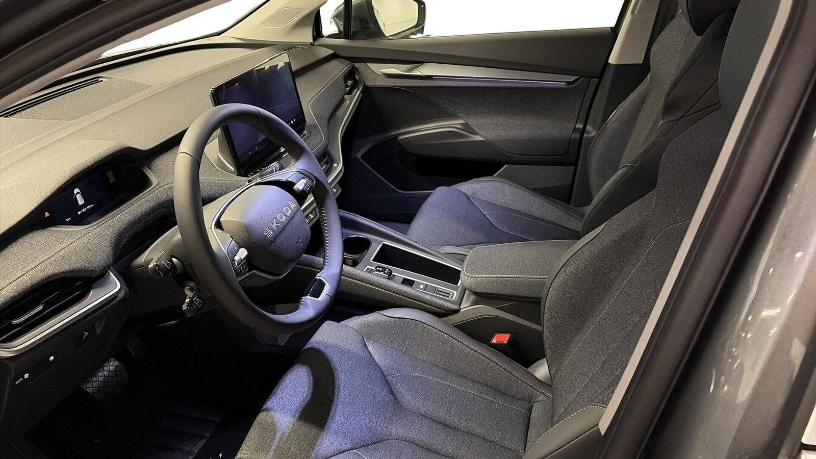 Grå Skoda Elroq fra 2026