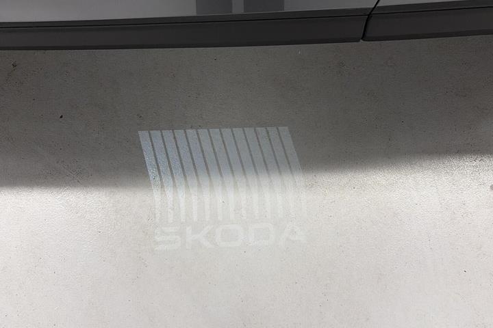 Grå Skoda Elroq fra 2026