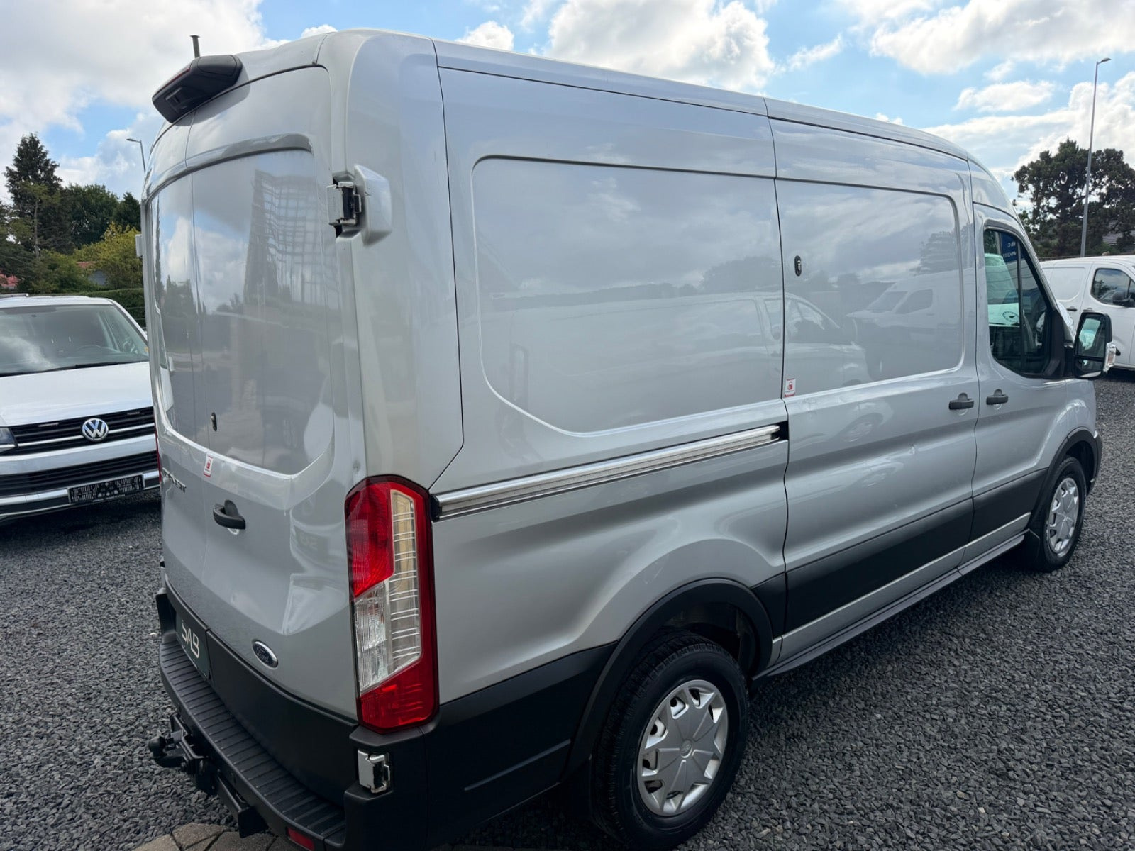 Grå Ford Transit 350 L2 Van fra 2020