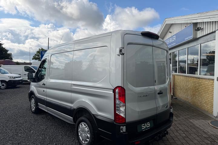 Grå Ford Transit 350 L2 Van fra 2020