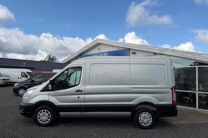 Grå Ford Transit 350 L2 Van fra 2020