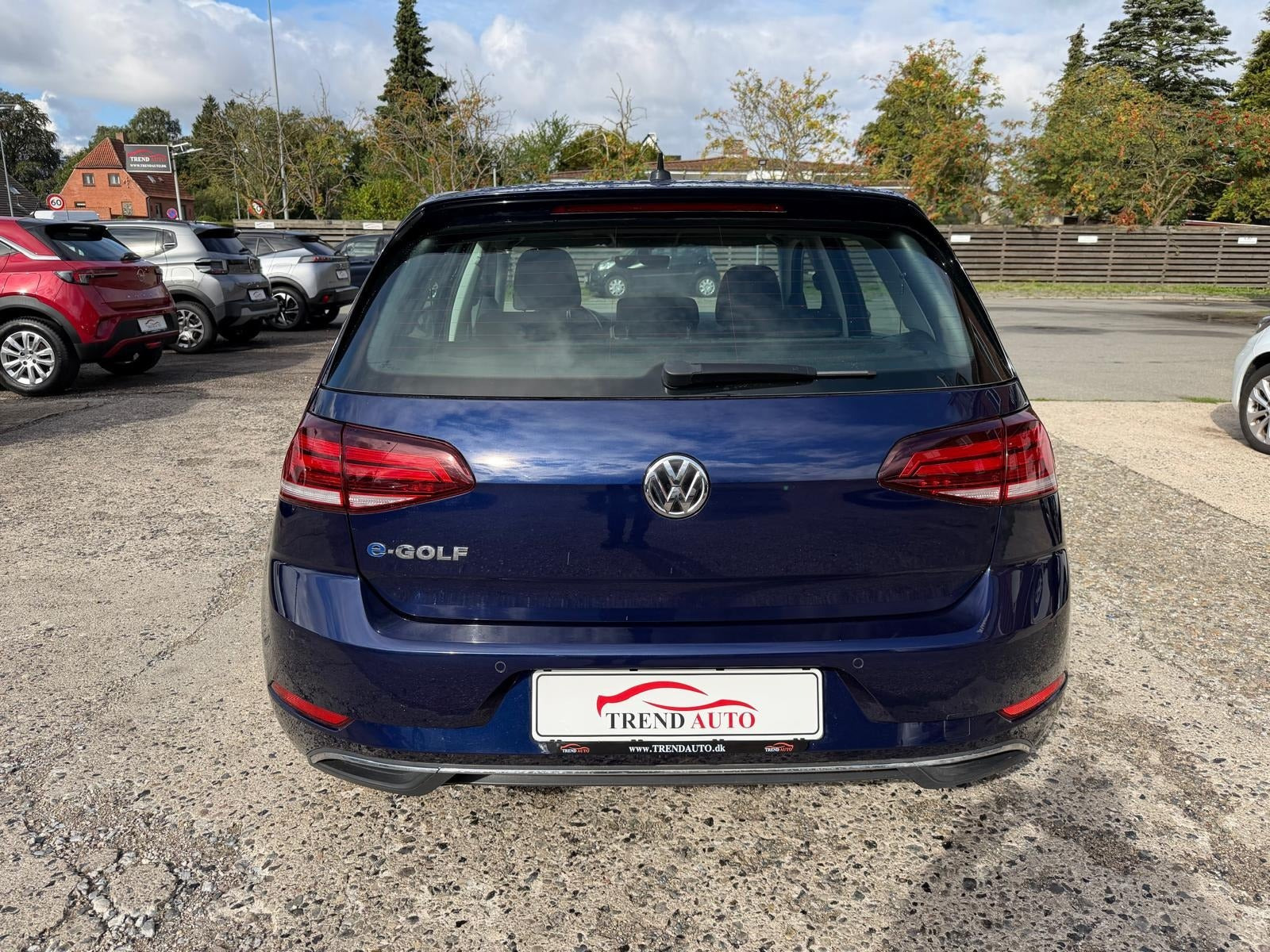 Blå VW e-Golf VII fra 2020