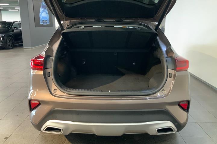 Brun Kia XCeed fra 2021