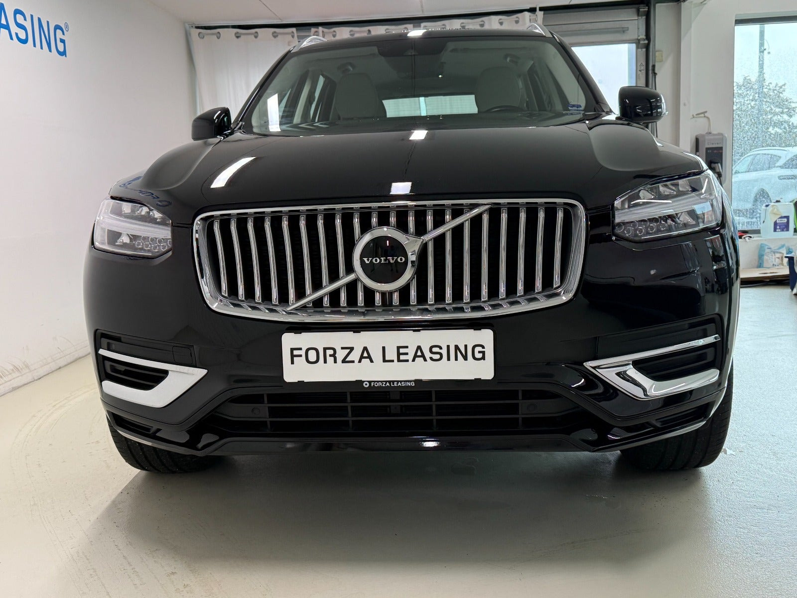 Sort Volvo XC90 fra 2022
