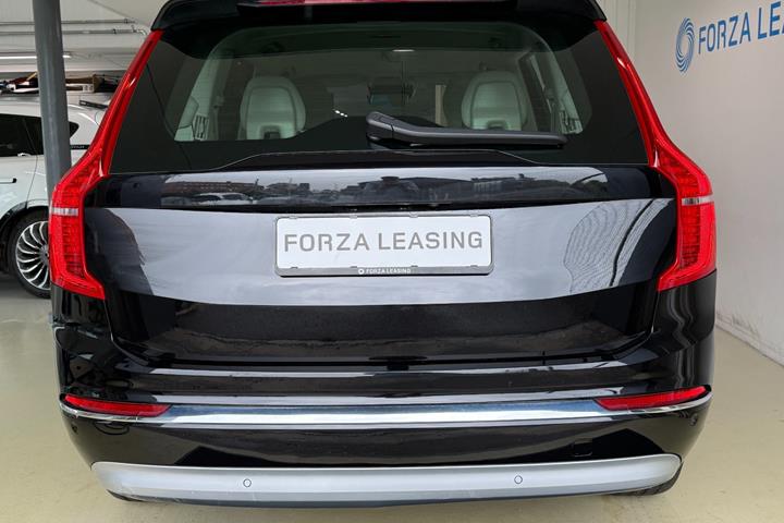 Sort Volvo XC90 fra 2022