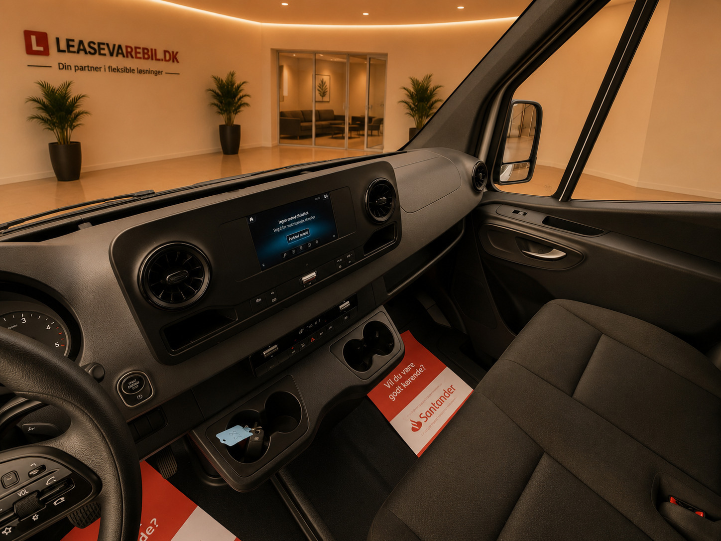 Hvid Mercedes Sprinter 317 fra 2021
