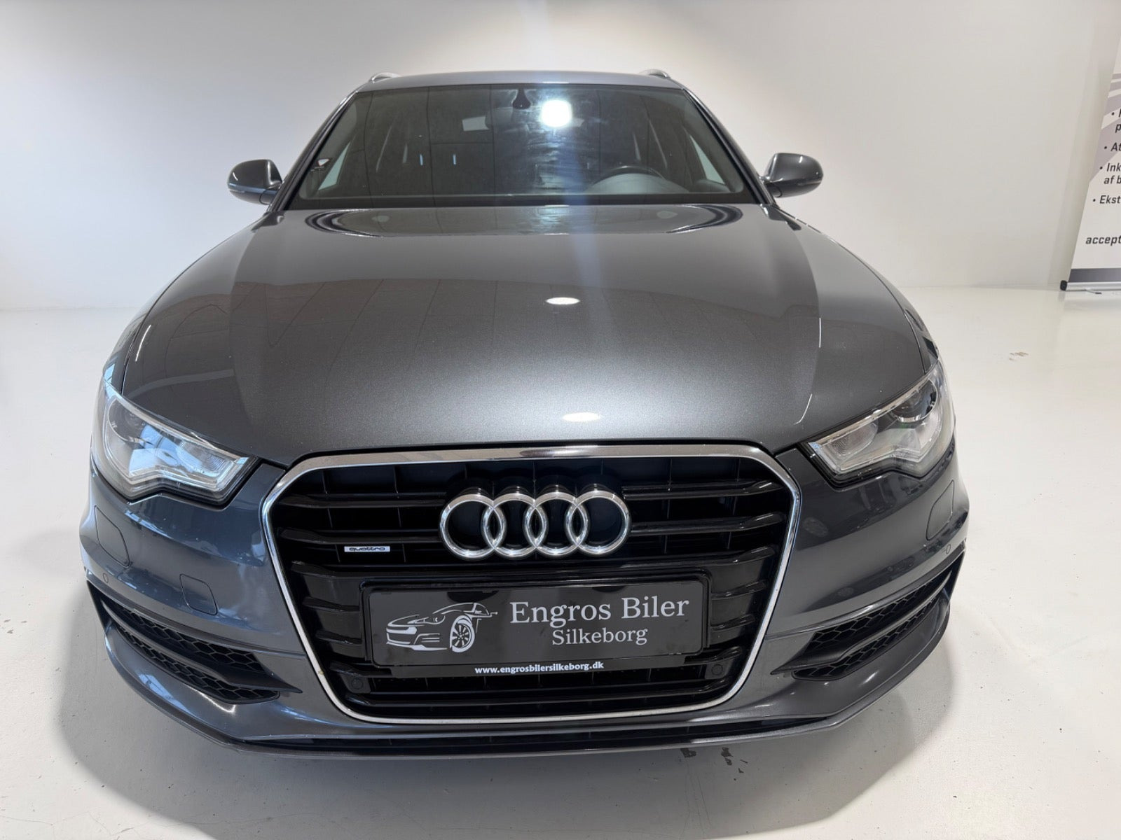 Grå Audi A6 fra 2014