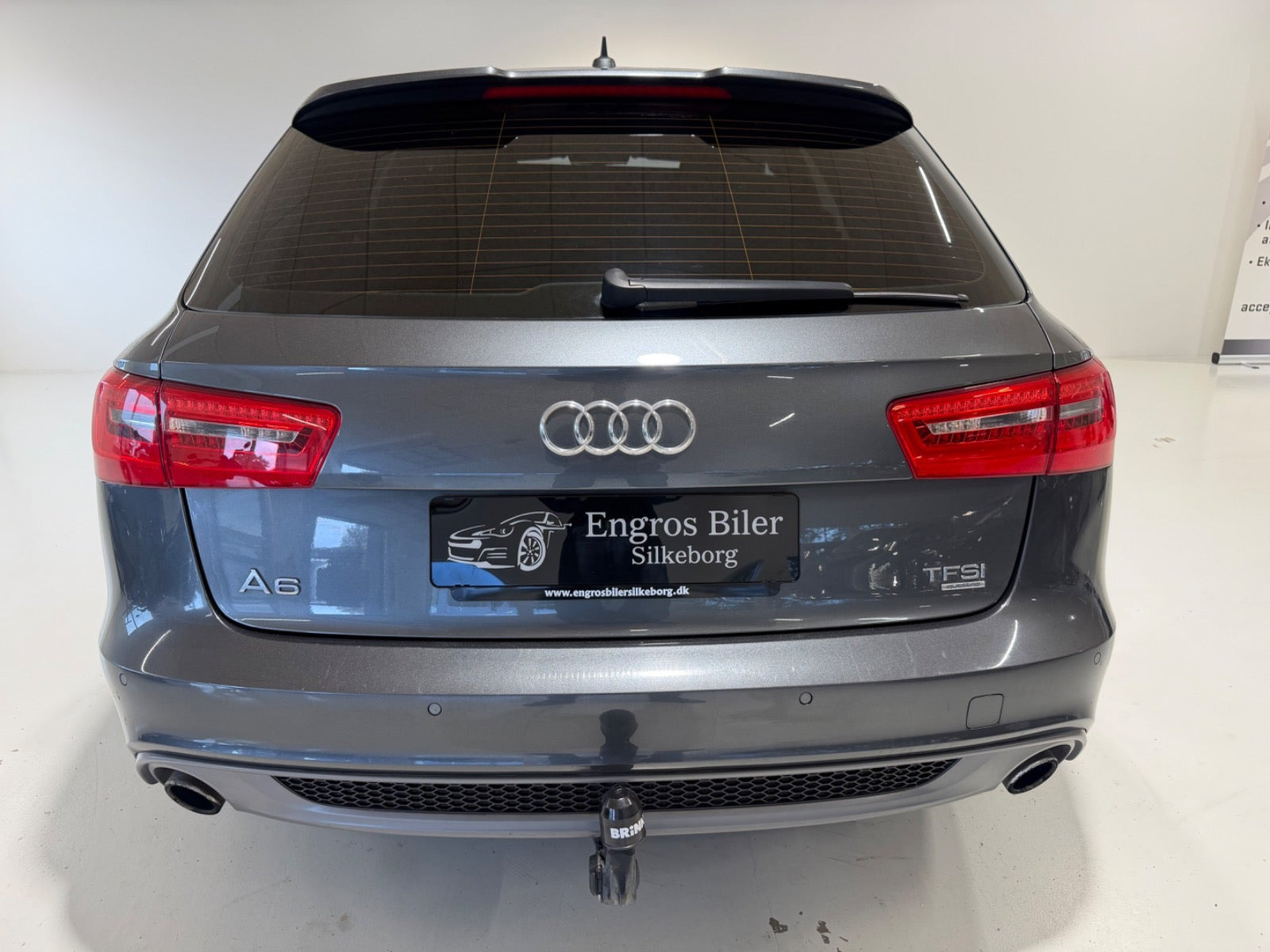 Grå Audi A6 fra 2014