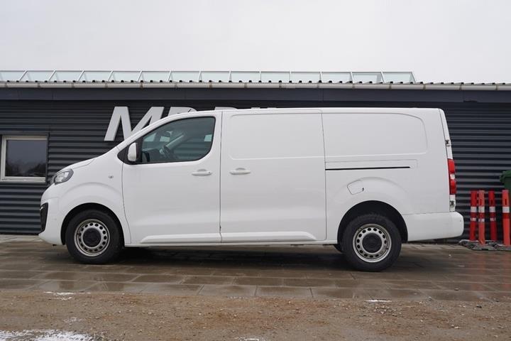 Hvid Peugeot Expert fra 2020