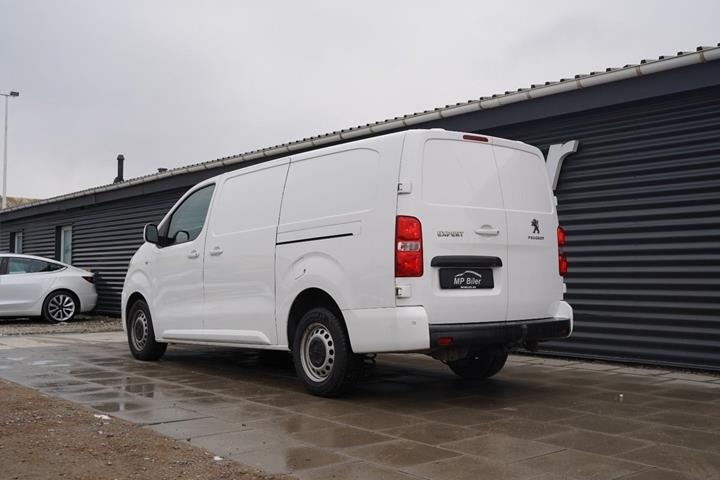 Hvid Peugeot Expert fra 2020