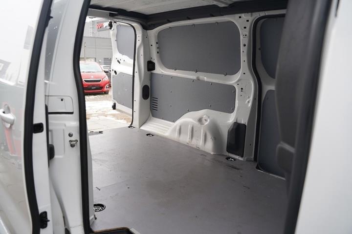 Hvid Peugeot Expert fra 2020