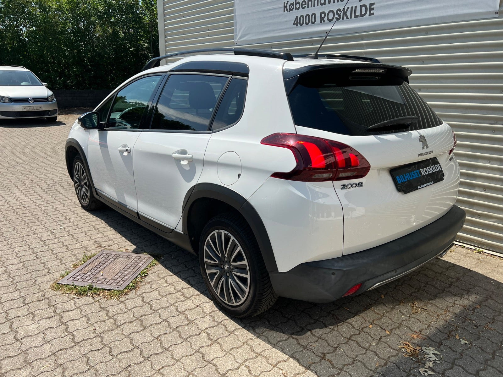Hvid Peugeot 2008 fra 2018