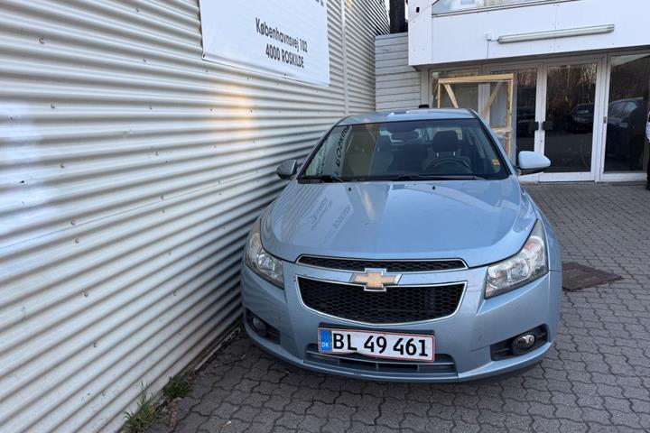 Blå Chevrolet Cruze fra 2011
