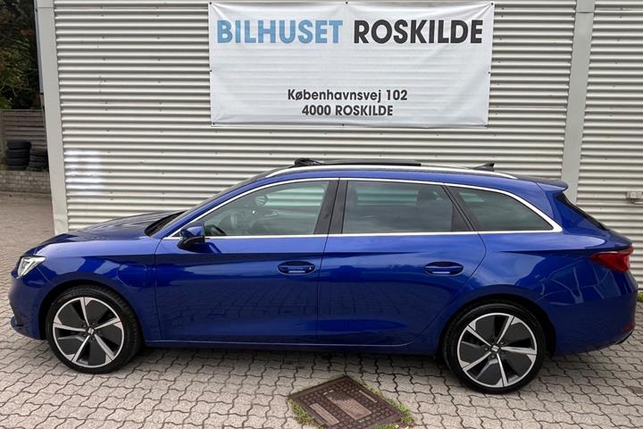 Blå Seat Leon fra 2021