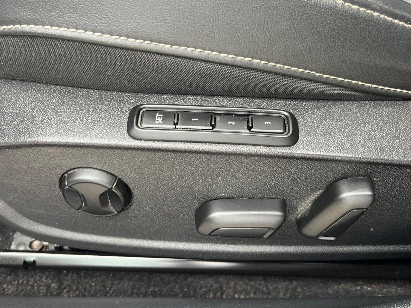 Blå Seat Leon fra 2021