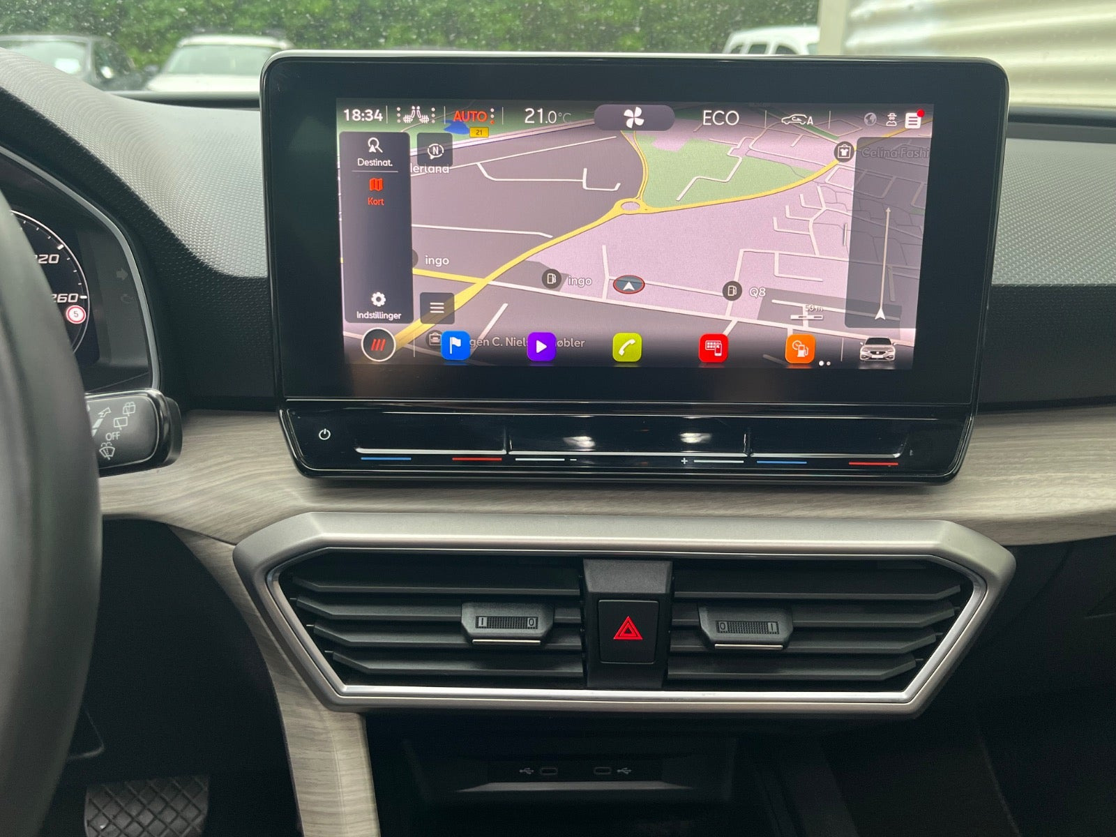 Blå Seat Leon fra 2021