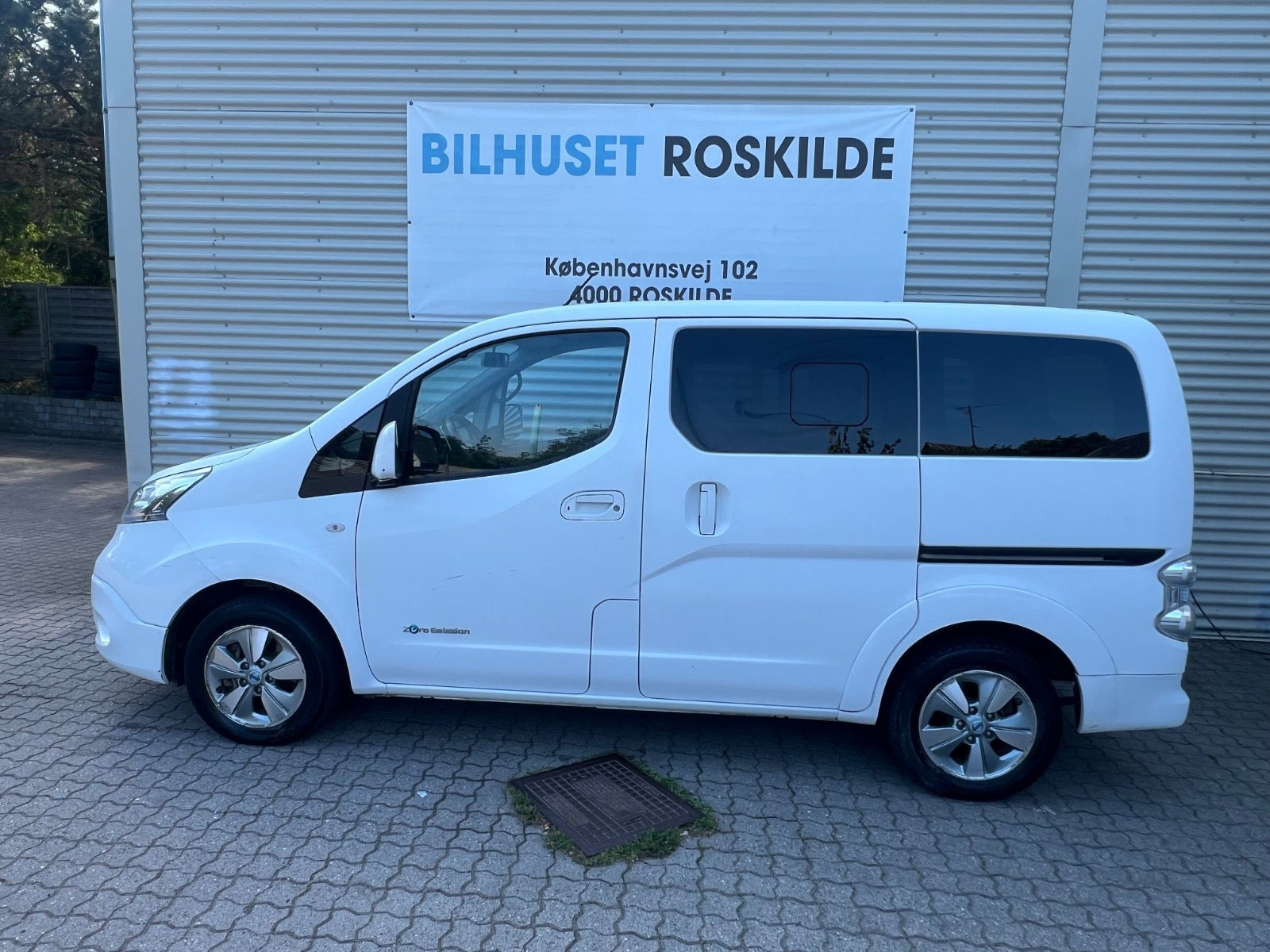 Hvid Nissan e-NV200 fra 2016