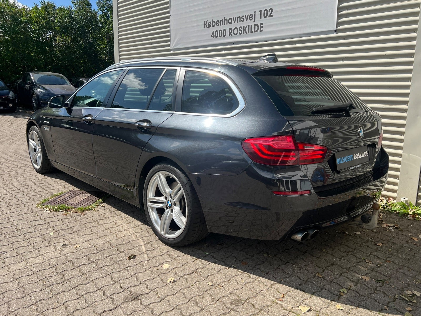 Sort BMW 525d fra 2013