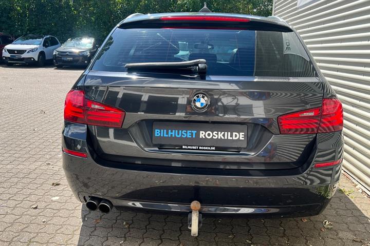 Sort BMW 525d fra 2013