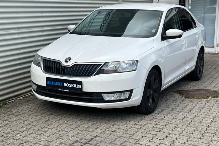 Hvid Skoda Rapid fra 2016