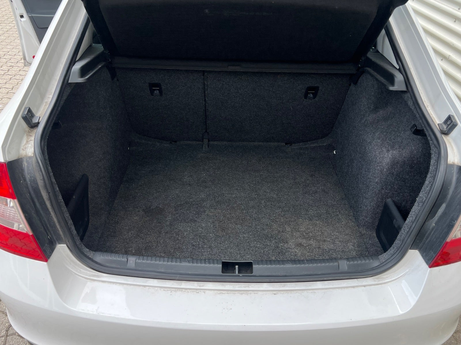 Hvid Skoda Rapid fra 2016