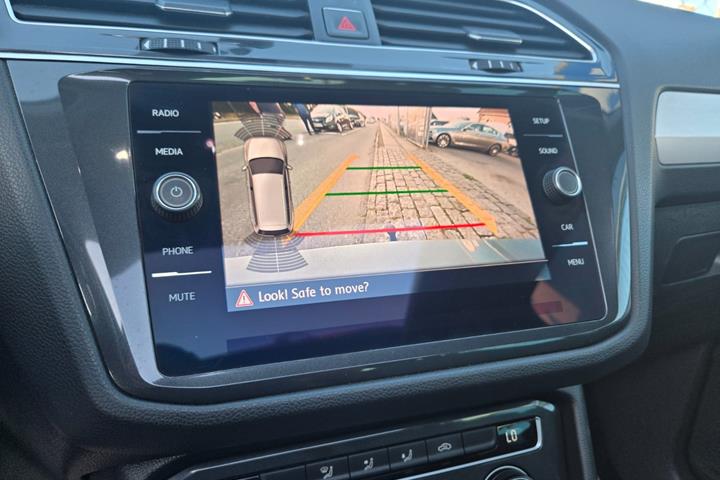 Hvid VW Tiguan fra 2018