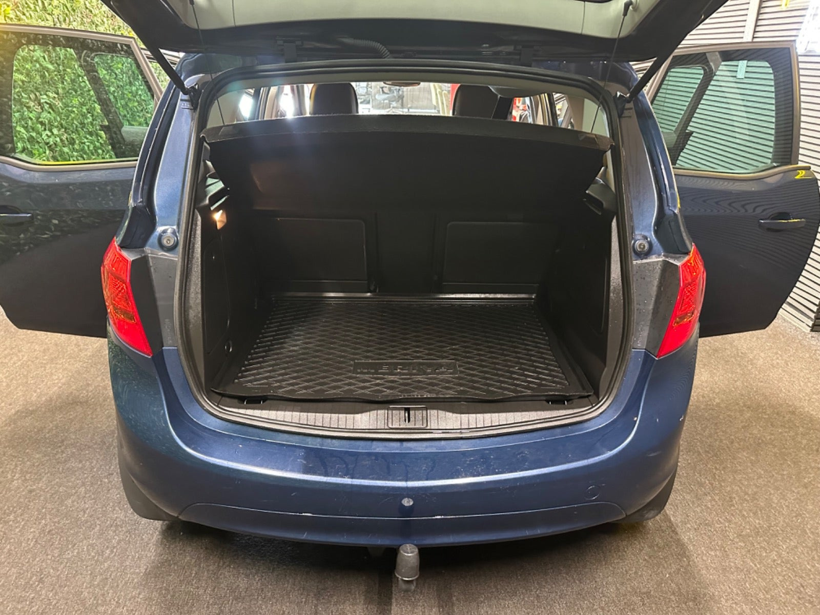 undefined Opel Meriva fra 2014