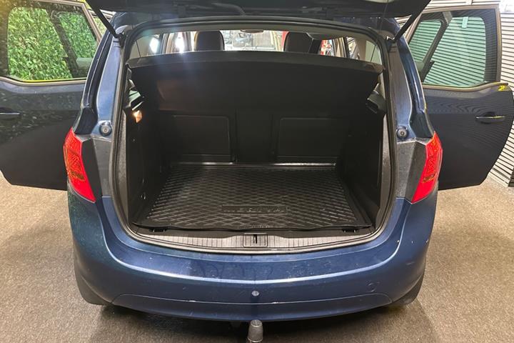 undefined Opel Meriva fra 2014