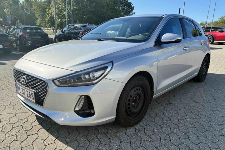 undefined Hyundai i30 fra 2017 set udefra
