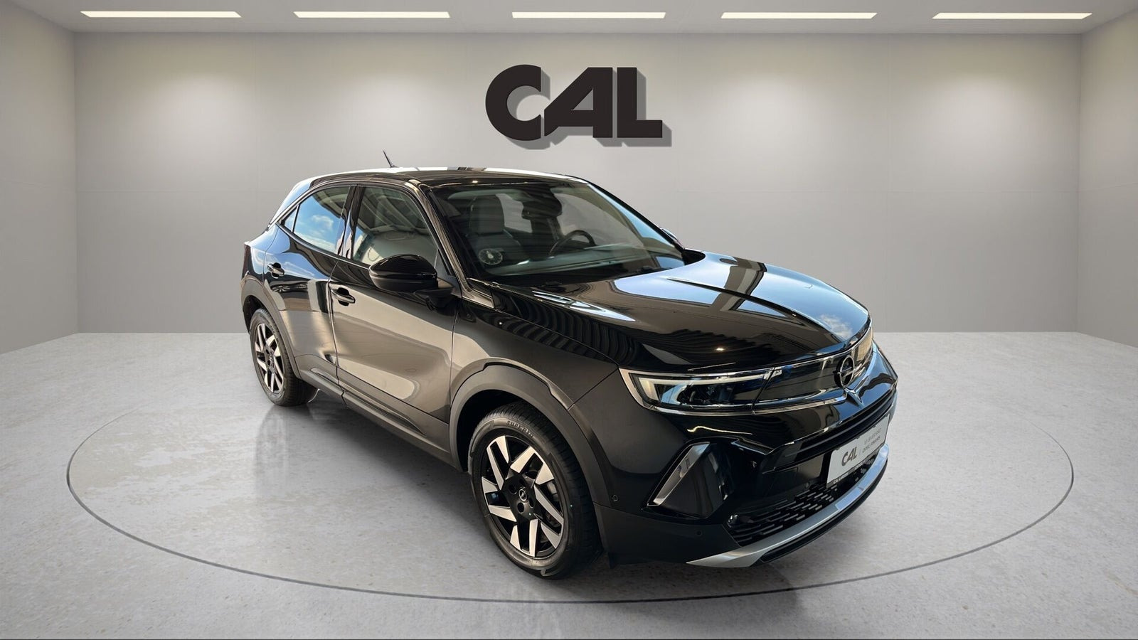 Sort Opel Mokka-e fra 2022