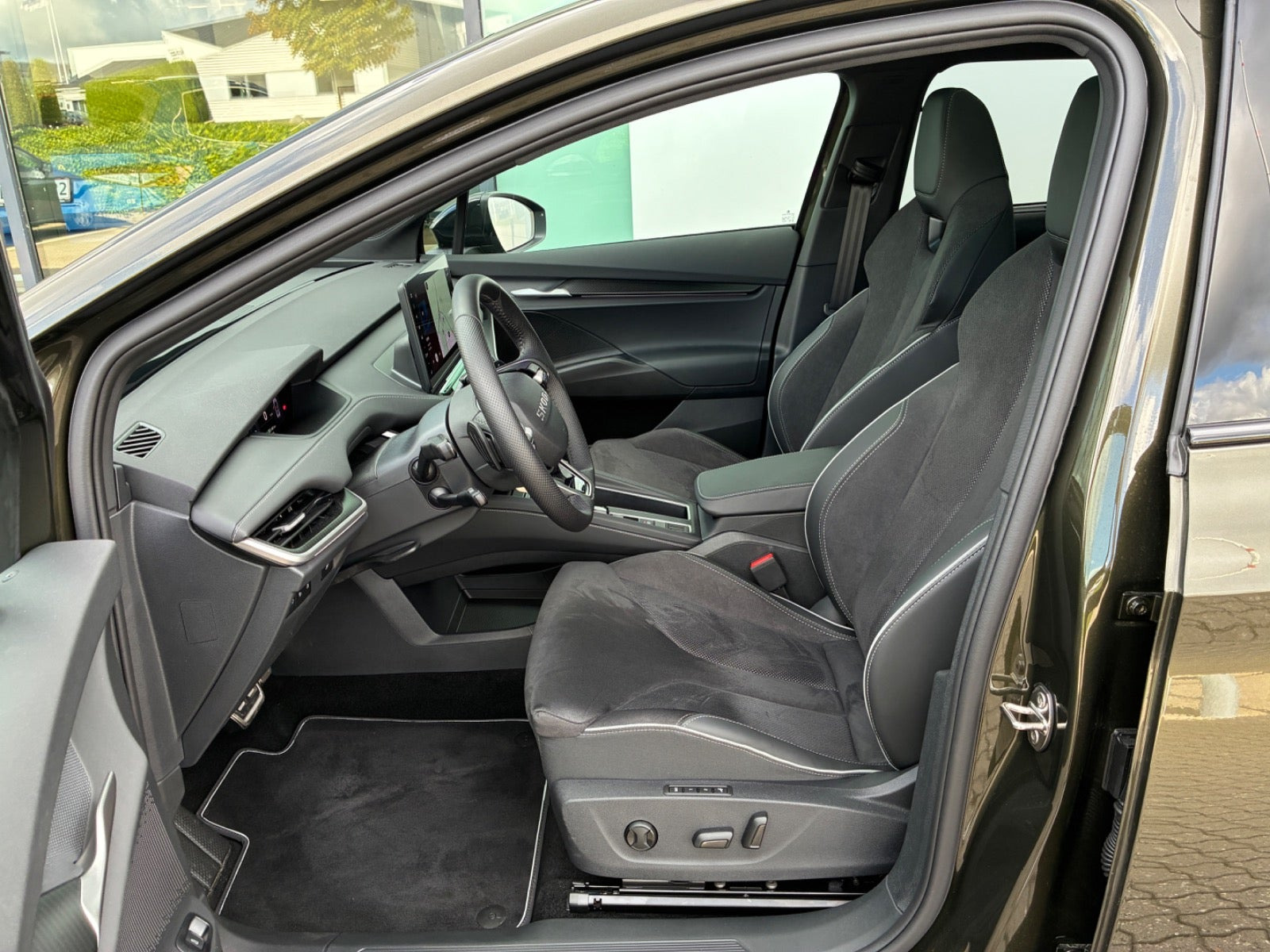 Grøn Skoda Enyaq fra 2027