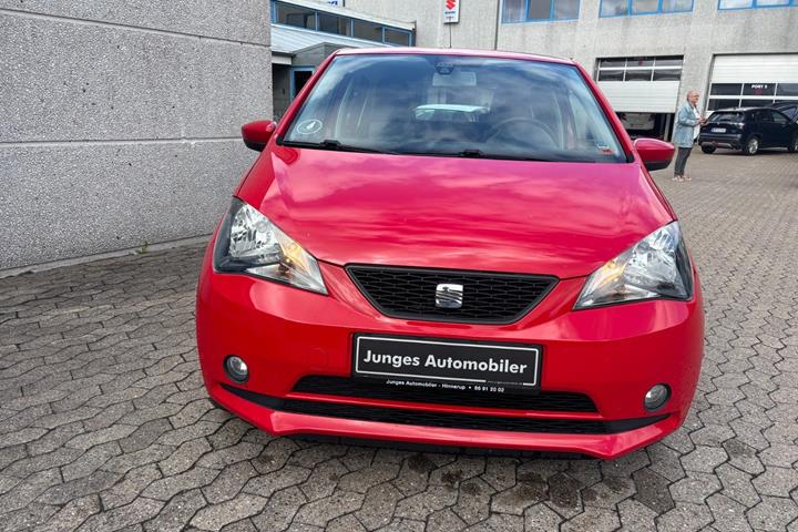 Rød Seat Mii fra 2013