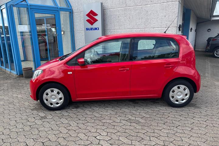 Rød Seat Mii fra 2013