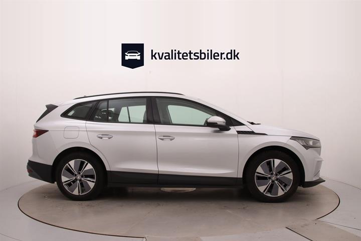Sølv Skoda Enyaq fra 2021