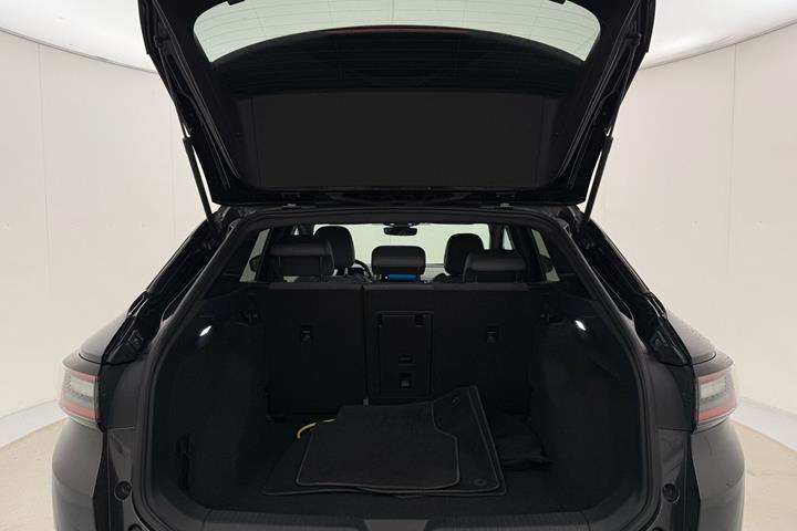Grå VW ID.4 fra 2021
