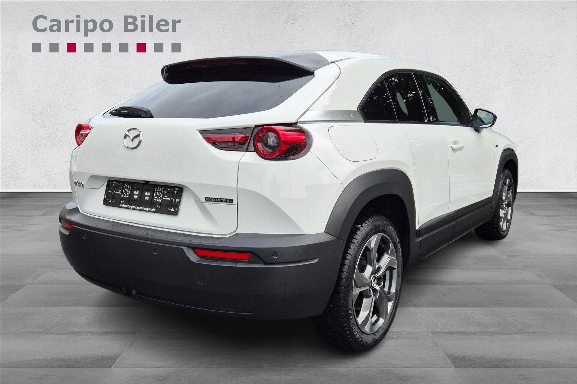 Hvid Mazda MX-30 fra 2023