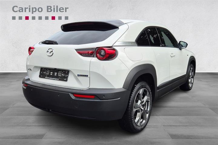 Hvid Mazda MX-30 fra 2023