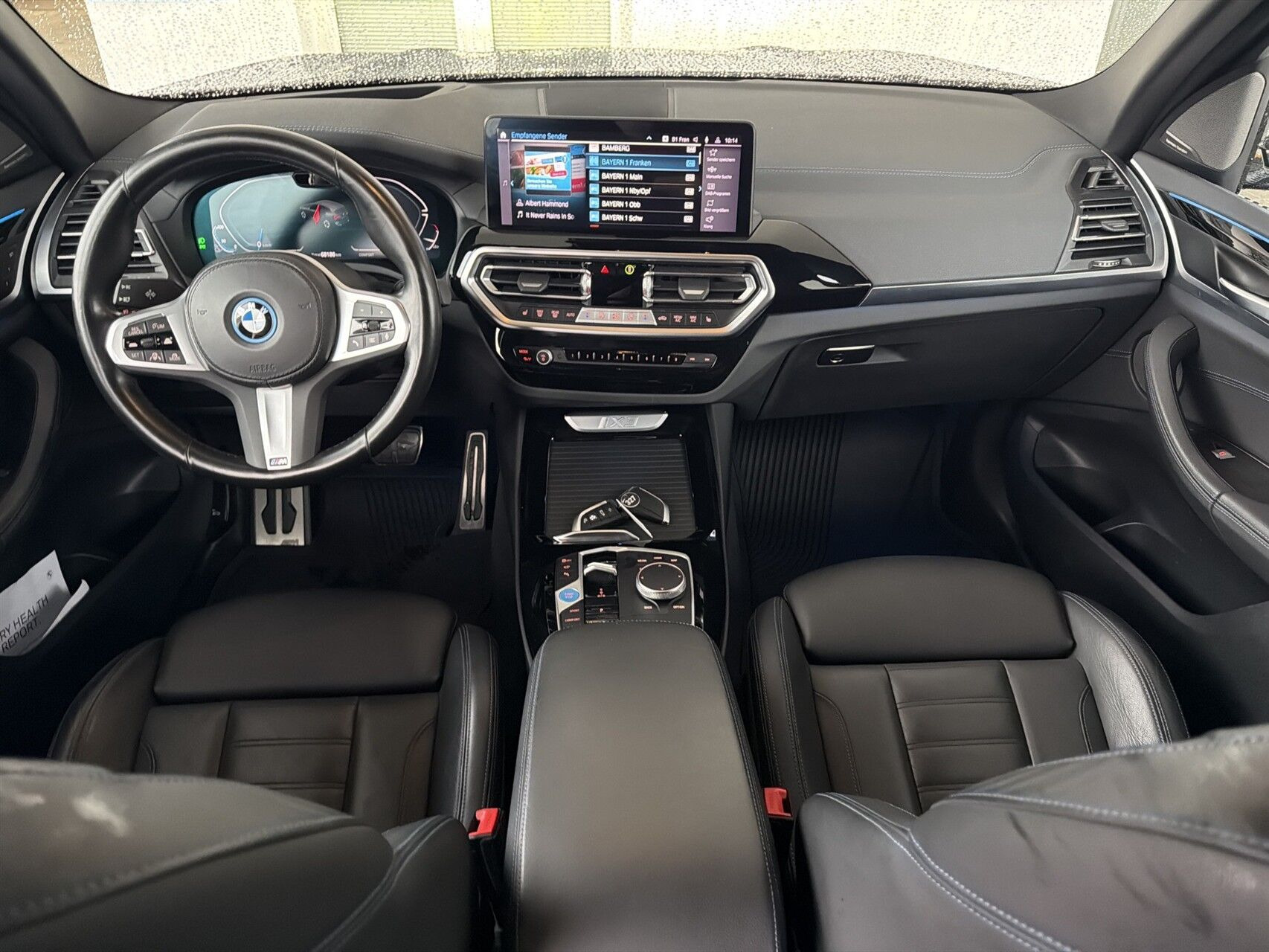 Sort BMW iX3 fra 2023