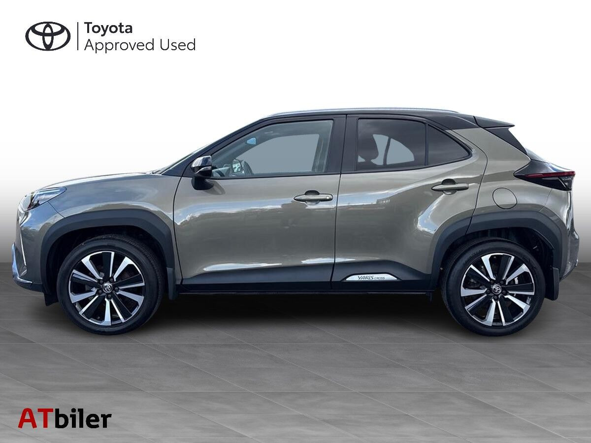 Bronze Toyota Yaris Cross fra 2021
