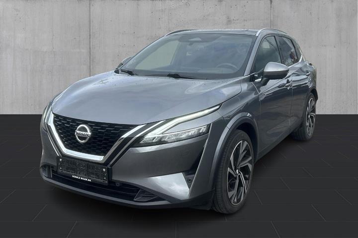 Grå Nissan Qashqai fra 2021
