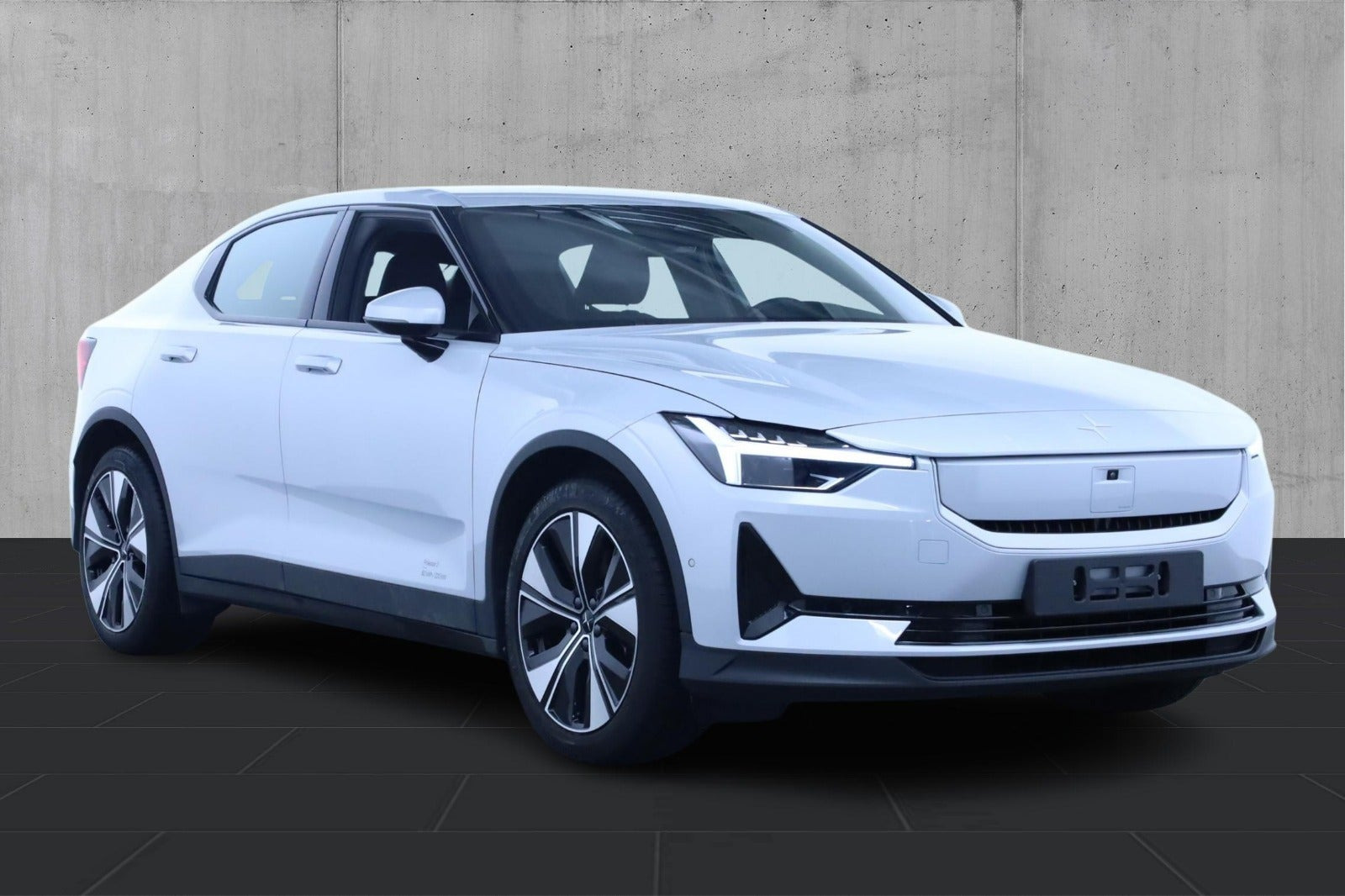 Hvid Polestar 2 fra 2024