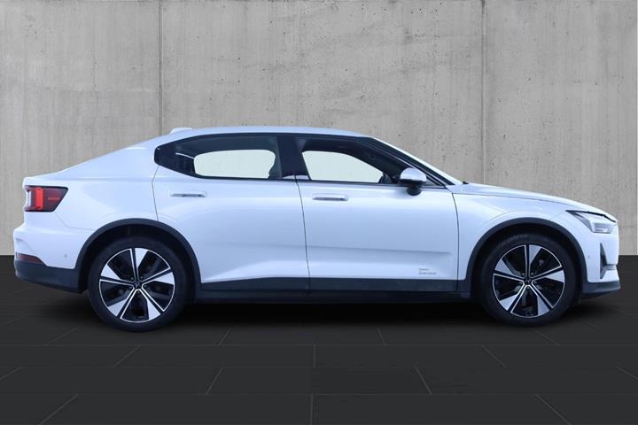 Hvid Polestar 2 fra 2024