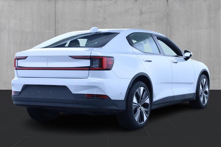 Hvid Polestar 2 fra 2024