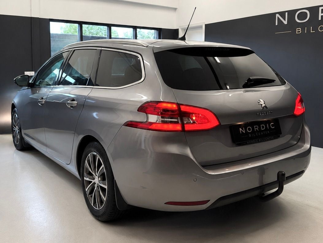 undefined Peugeot 308 fra 2017