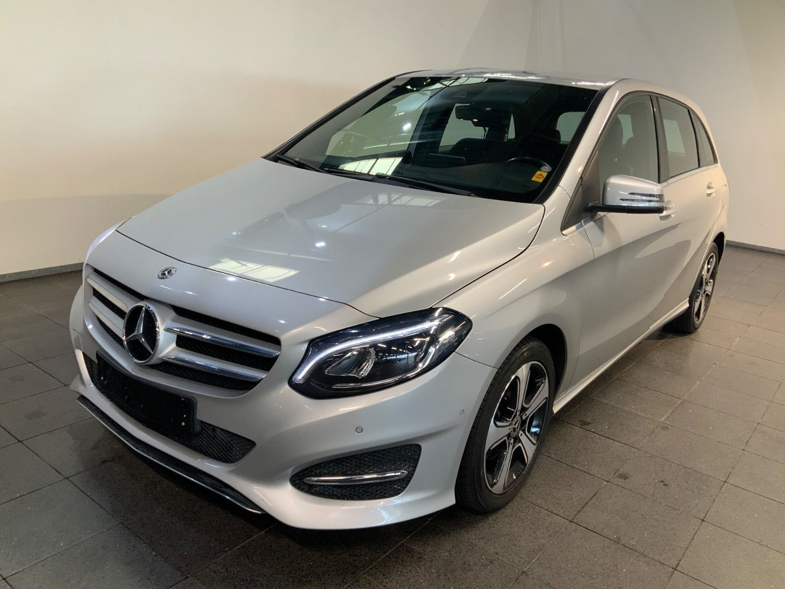 Mercedes B200 d 2,2 Urban aut.